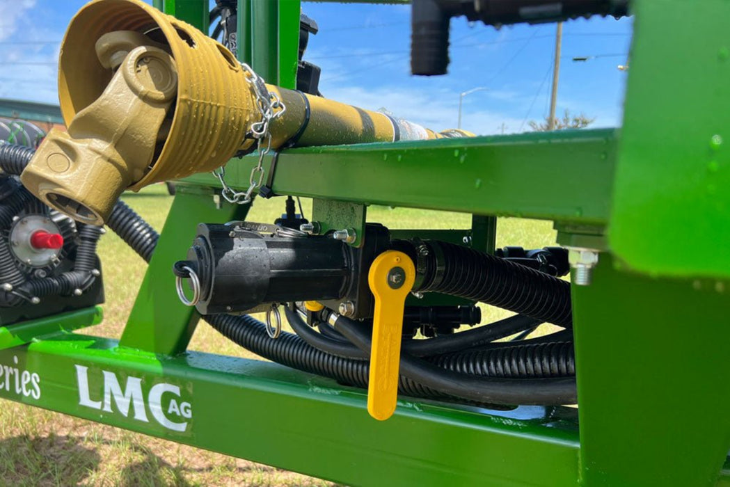 LCM Ag 600 Series Pull Type Sprayer - Graneer
