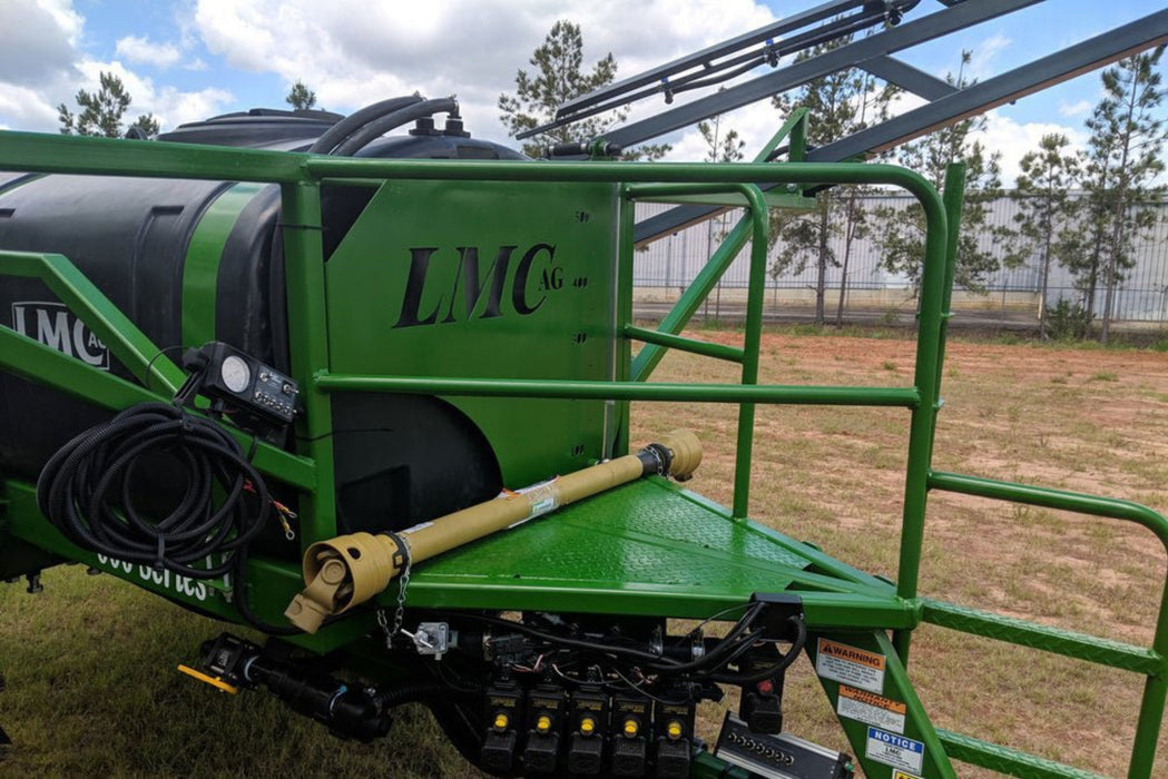 LCM Ag 600 Series Pull Type Sprayer - Graneer