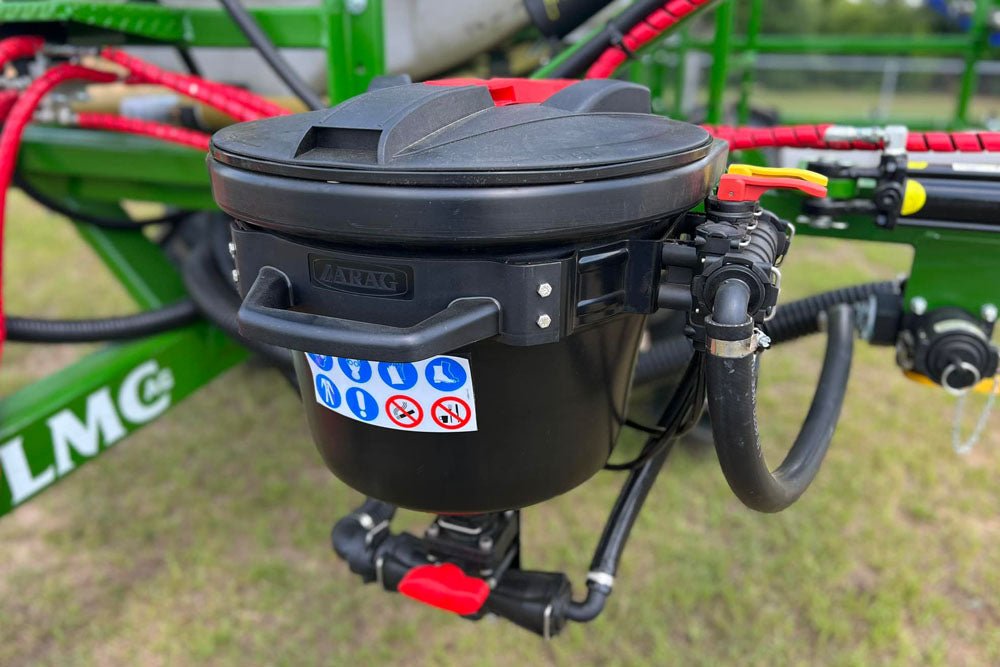 LMC Ag 300 Series Boom / Boomless 3 Point Hitch Sprayer - Graneer
