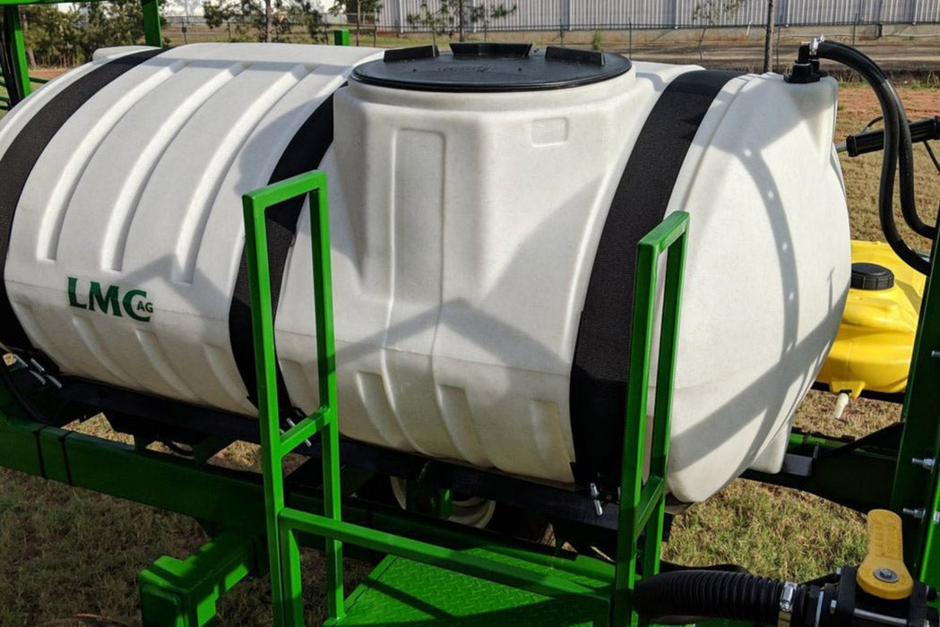 LMC Ag 500 Series Pull Type Sprayer - Graneer