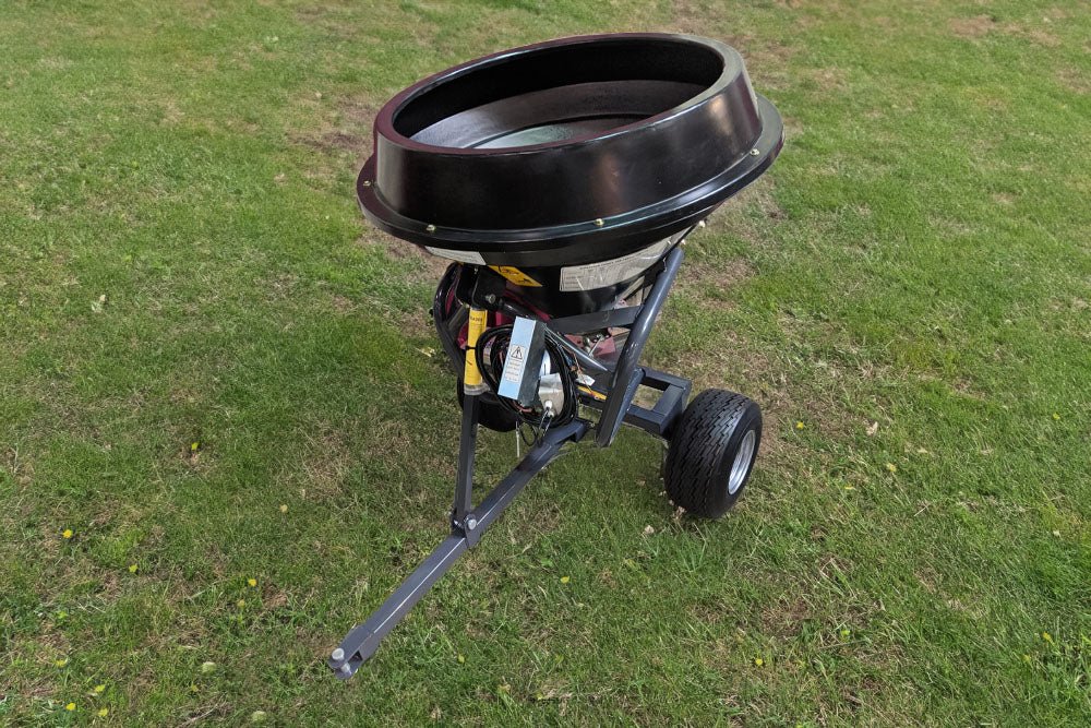 LMC Ag IPS Series Pull Type Spreader - Graneer