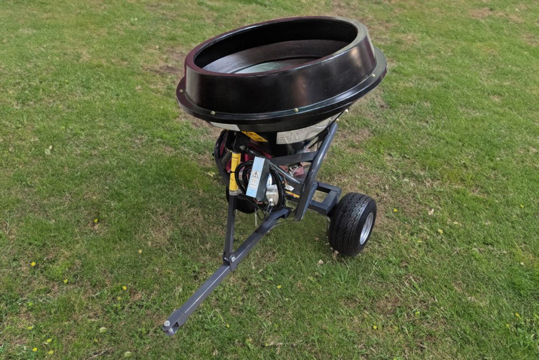 LMC Ag IPS Series Pull Type Spreader - Graneer